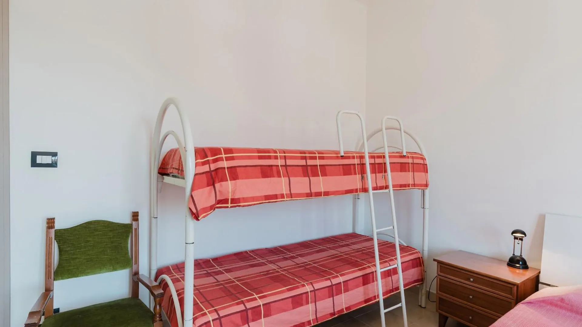 Appartamento In Villa Giulia Sud Alcamo